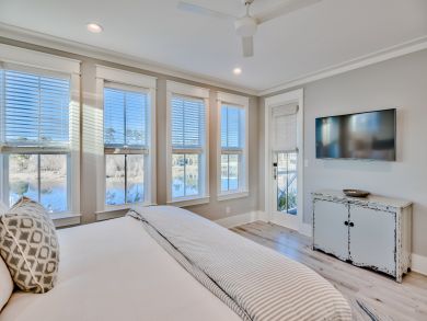 Miramar Beach Lake View Luxury Five Bedroom Home